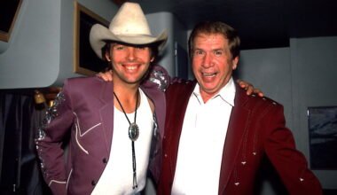 early dwight yoakam 1 i1407